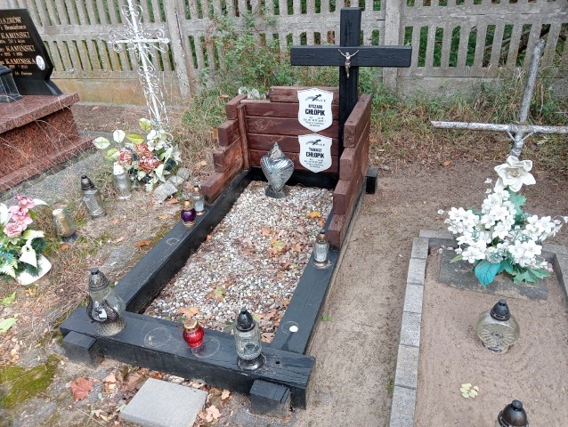 Grób Tadeusz Czesuch