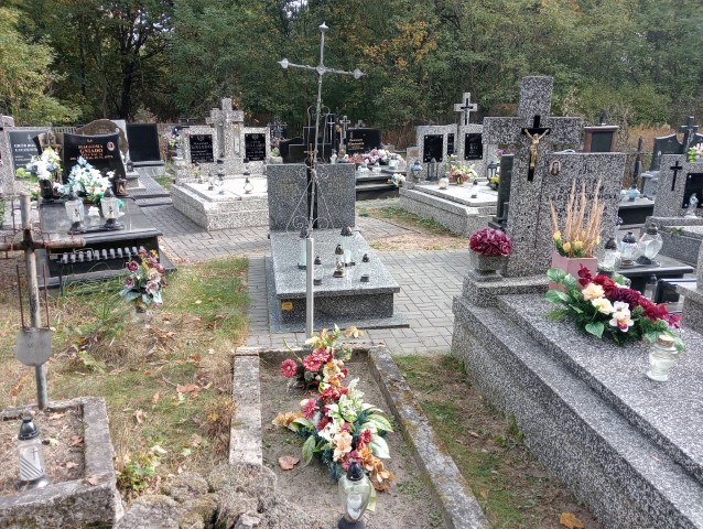 Grób Franciszek Pokrzywnicki